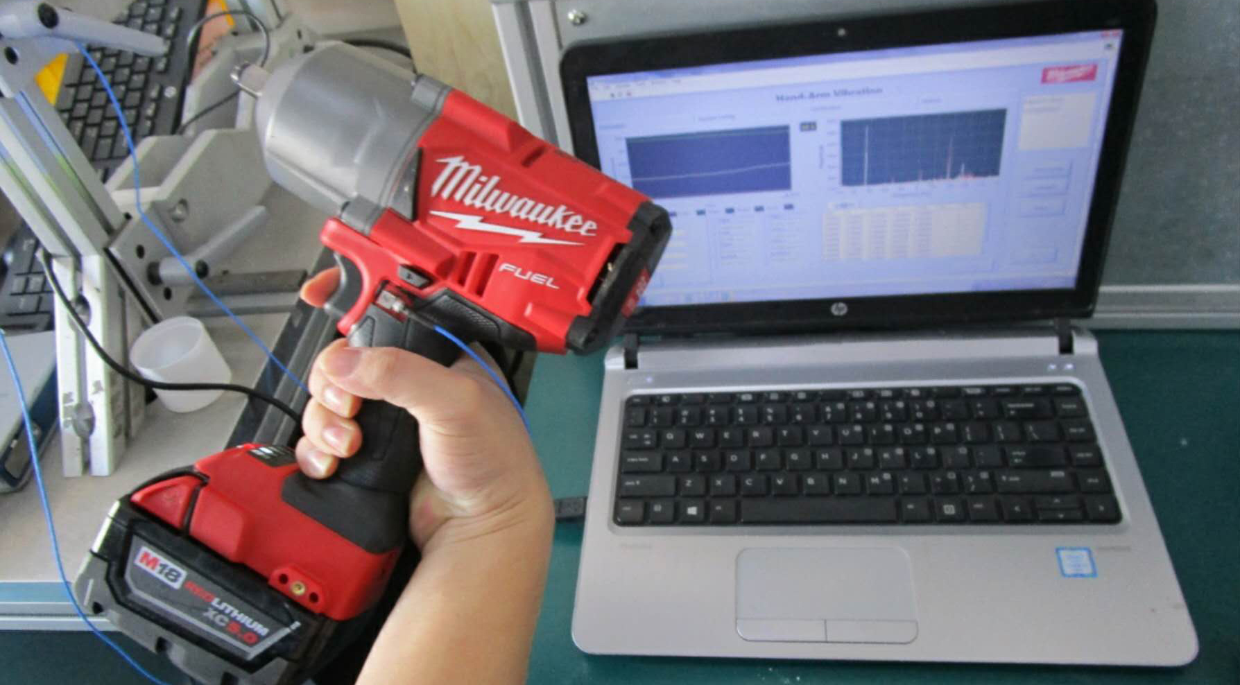 356A02 acceleration sensor delivery application in electrical tools research and development verification design.